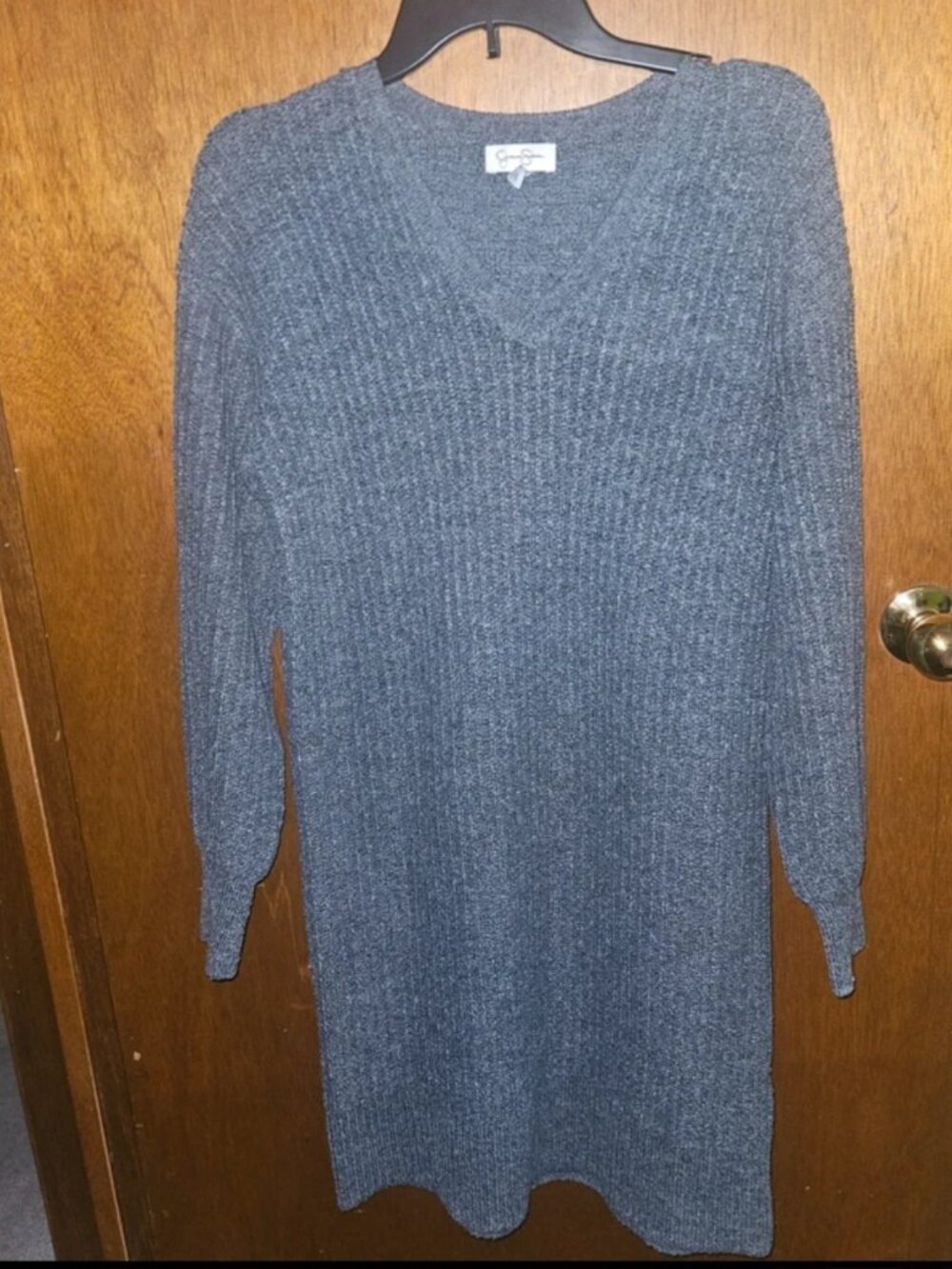 Jessica Simpson Charcoal Gray Ribbed V-Neck Knit Sweater Dress – Medium
